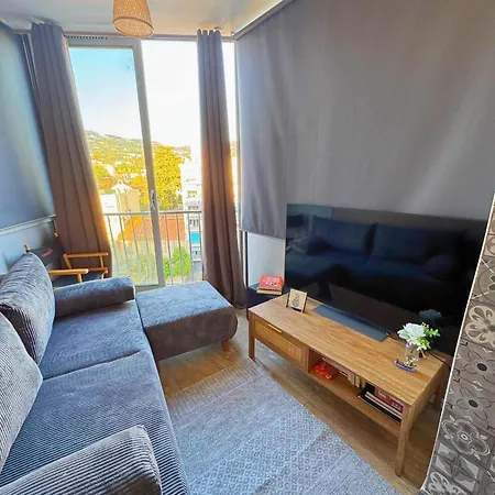 Apartment - Centre *